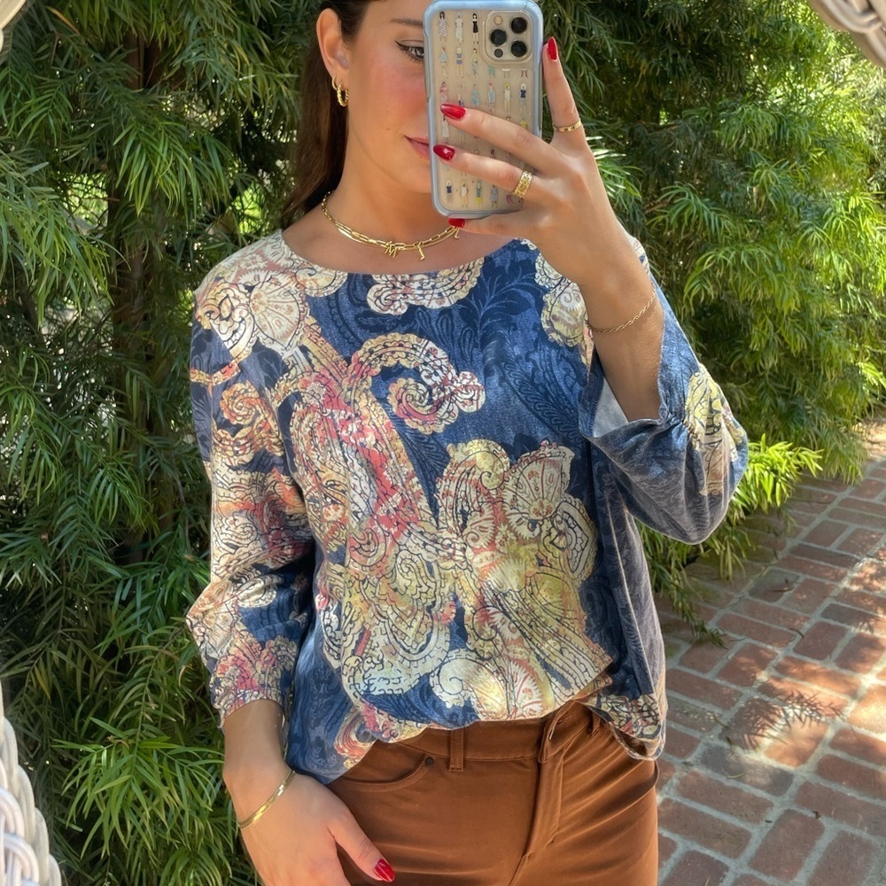 Vtg Abstract floral long sleeve